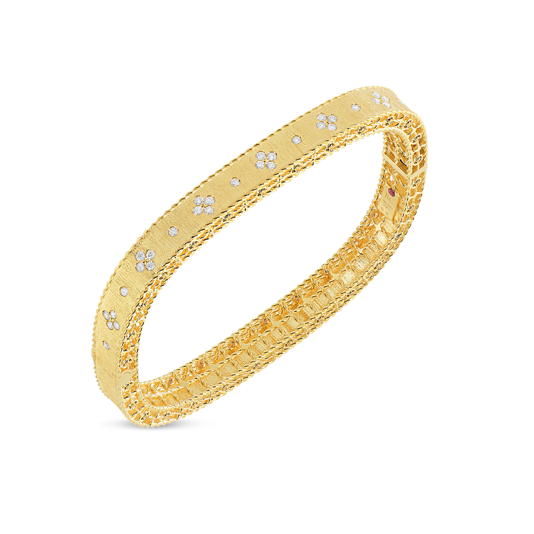 18K YELLOW GOLD SATIN FINISH PRINCESS SQUARE BRACELET WITH DIAMOND ACCENTS TOTALING 0.48CTS